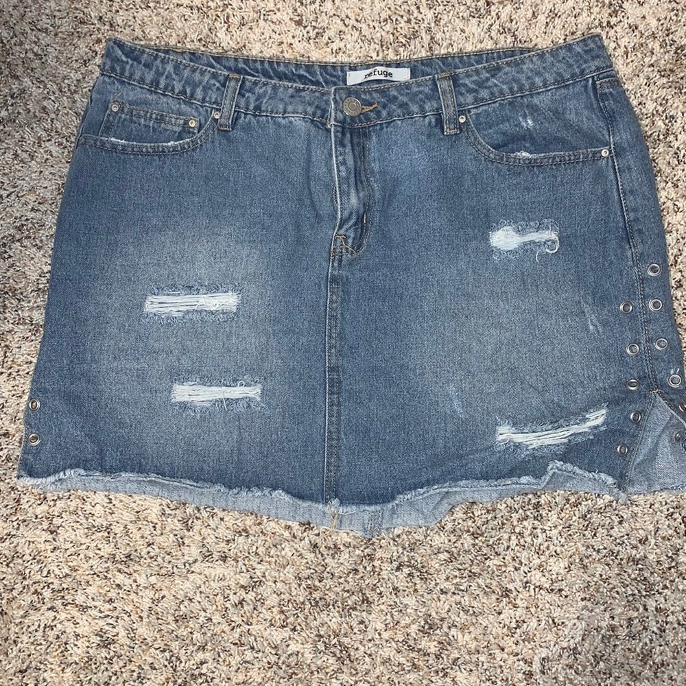 Denim skirt